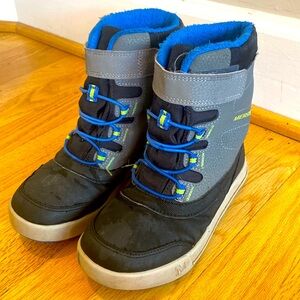 Merrell Boots Boys size 1